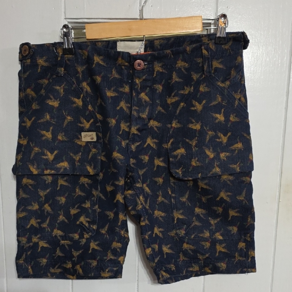 Humor Mens Duck Print Denim Shorts Sweden Cargo Pockets Hunting Sz L EUC